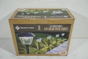 lot 36 image: NEW Members Mark 5 Piece Oil Rubbed Bronze LED Solar Path Lights
