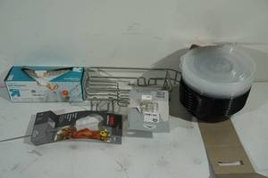 lot 39 image: Assorted Kitchen Items - Containers, Garbage Bags