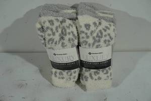 lot 67 image: NEW Members Mark Luxury Premier Cozy Socks