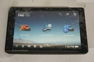 lot 186 image: Rand McNally TND 750 Truck Driver GPS Receiver - BROKEN Screen