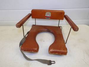 lot 14 image: Vintage Hamilton 30-40s Potty Training Seat