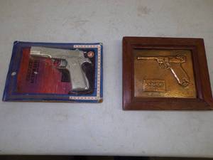 lot 68 image: Still in Package Metal Cap Gun and Copper Luger Picture