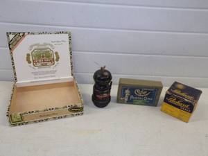 lot 96 image: Vintage Brilliant Search light and 3 Vintage Boxes