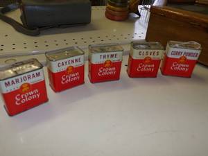 lot 100 image: Vintage Tins