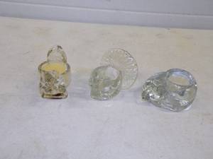 lot 103 image: Glass Animal Candle Holders