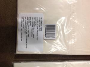 lot 15 image: Lot of 5 The Company Store Oxygen MicroCotton Ivory Solid 340-Thread Count Sateen King Pillowcase (Set of 2) (good condition) review all pictures