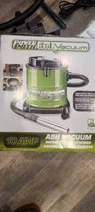 lot 204 image: PowerSmith PAVC101 10 Amp Ash Vacuum