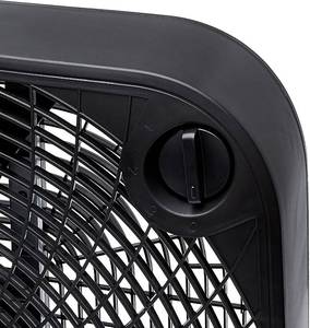lot 90 image: Amazon Basics 3 Speed Box Fan, 20-Inch