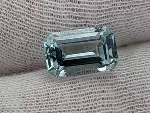 lot 5H image: Gorgeous 4.00 Carat Natural Aquamarine Gemstone $2,000 Retail VIDEO