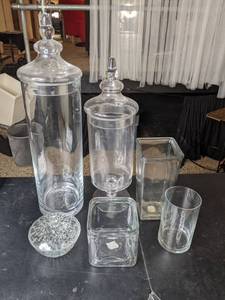 lot 93 image: Assorted Glass Apothecary Jars and Vases