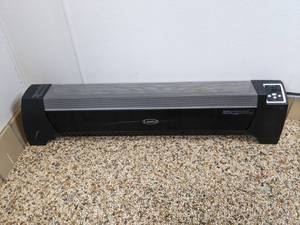 lot 97 image: Lasso Low Profile Electric Silent Room Space Heater