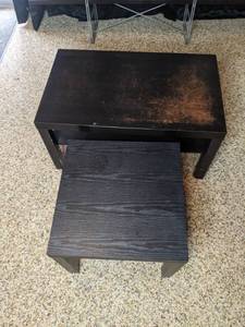 lot 184 image: Black Coffee Table and End Table