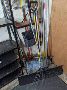 lot 86 image: Assortment of Rakes, Shovels, Mops and More