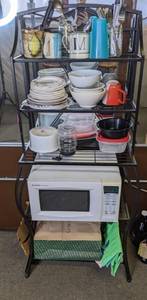 lot 62 image: Assortment of Kitchen Items Sharp Carousel Microwave, Cutlery, Plates, Bowls and More