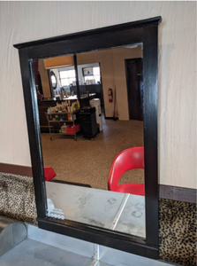 lot 19 image: Beautiful Large Black Wood Framed Mirror - 36