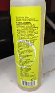 lot 159 image: Lot of 4 NEW DevaCurl Haircare Products Arc Angel Gel, No-Poo Decadence Cleanser, Low-Poo Cleanser, No-Comb Detangling Spray