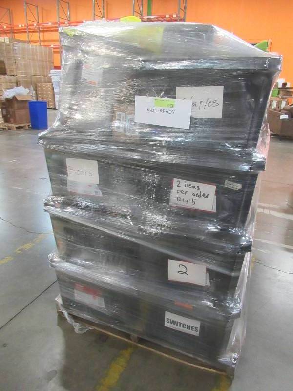 STORE LIQUIDATION WHOLESALE BINS/PALLETS OF NEW & LIKE NEW SMALL SHELF