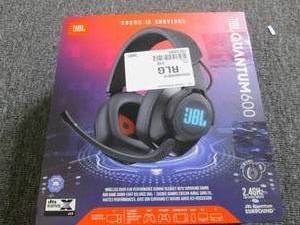 JBL Quantum 600 over the ear wirele...