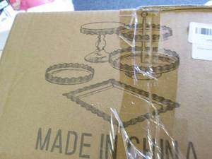 4pack cake stands...