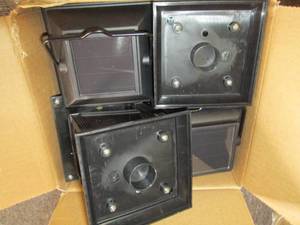 4 solar lanterns ...