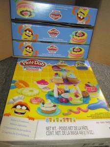 case of 4 new play-doh kitchen crea...