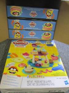 case of 4 new play-doh kitchen crea...