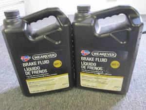 21 gallon jugs of wearever carques...