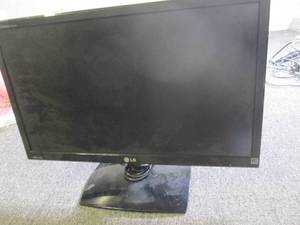 LG flatron 23 inch computer monitor...