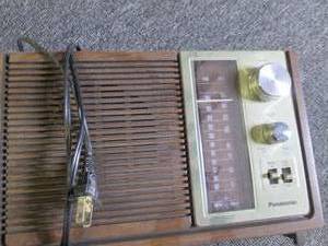 vintage panasonic amfm radio ...