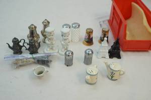 salt and pepper shakers