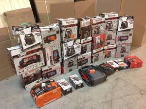 Lot of assorted power stations and Battery chargers various brands models and conditions customer returns see pictures