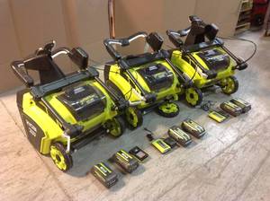 Mix Lot of 3 Ryobi Snow Blowers, 6 batteries and 3 chargers (review all pictures)