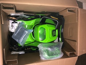 Greenworks PRO 19 in. 60V Battery Cordless 2-in-1 Lawn Mower with 5.0 Ah Battery with Charger