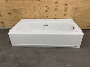 lot 58 image: AMERICAN STANDARD Princeton 60 in. Right Hand Drain Rectangular Apron Bathtub with Luxury Ledge in White