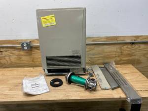 lot 65 image: RINNAI 11000-BTU Wall Indoor Natural Gas Convection Heater