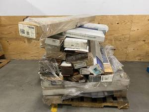 lot 110 image: Pallet of Various Flooring
