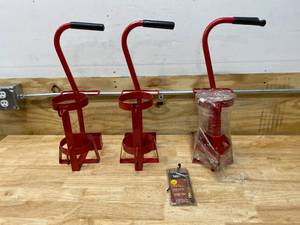lot 138 image: Lot of 3 Tank Caddies with Torch Tip