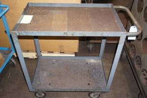 lot 22 image: Metal Shop Cart