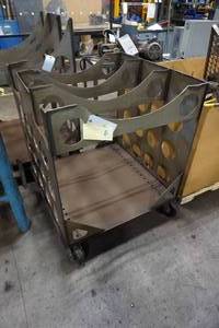 lot 28 image: Heavy Duty Round Bar Stock Cart