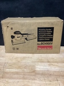 Makita 12 Corded Sheet Finishing Sander. See Pictures
