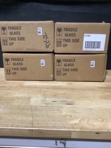 (4) Luminarc Barcraft 5.5 oz. Glass Coupe Cocktail (4-pack). See Pictures