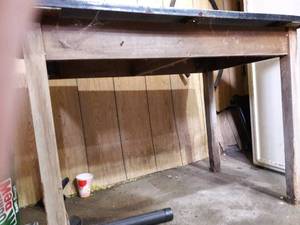 Metal Shop Table Unknown Manufacturer Sturdy 25 X 40 X 27 12 Inches