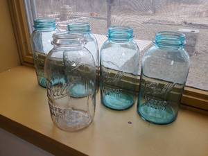 Lot of 5 Extra Large BALL PERFECT MASON Canning Jars In Perfect Condition 4 Blue and 1 Clear No Lids