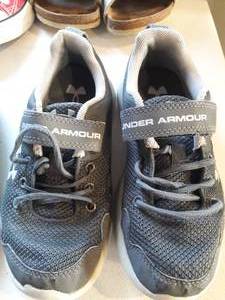 Lot of 10 Pairs of Name Brand Childrens Shoes Nautica Under Armor Nike Crock Converse Birkenstocks Stevies Dr Martins Nordstrom
