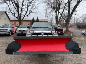 2004 Dodge Ram 2500 4x4 Plow Truck