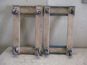 2 Furniture dollies