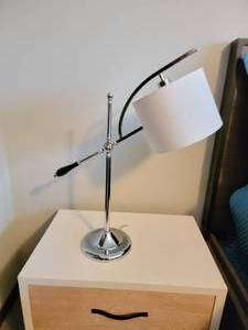 lot 33 image: Chrome Adjustable Arm Table Lamp, a