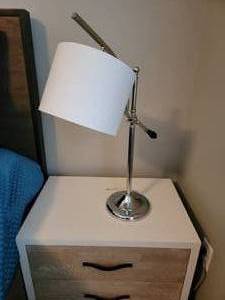 lot 34 image: Chrome Adjustable Arm Table Lamp, b