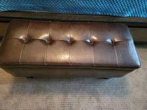 lot 35 image: Tufted Dark Brown Leatherette Chest Ottoman