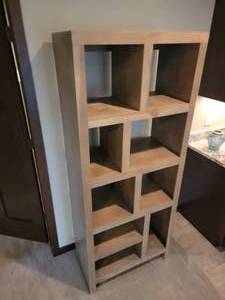 lot 2 image: Del Mar Grey Curio Shelf